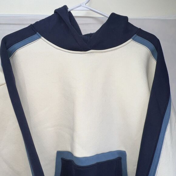 Aemi + Co Color Block Kangaroo Pocketed Hoodie EUC Size Small Blue & Cream - Picture 2 of 9